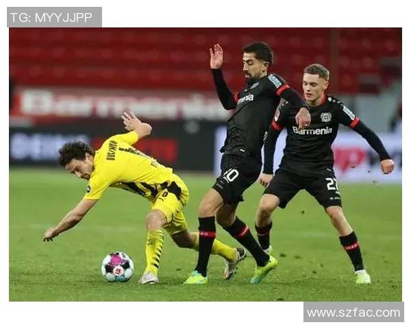 多特蒙德与勒沃库森激战正酣谁能在德甲赛场上笑到最后 多特蒙德与勒沃库森激战正酣谁能在德甲赛场上笑到最后